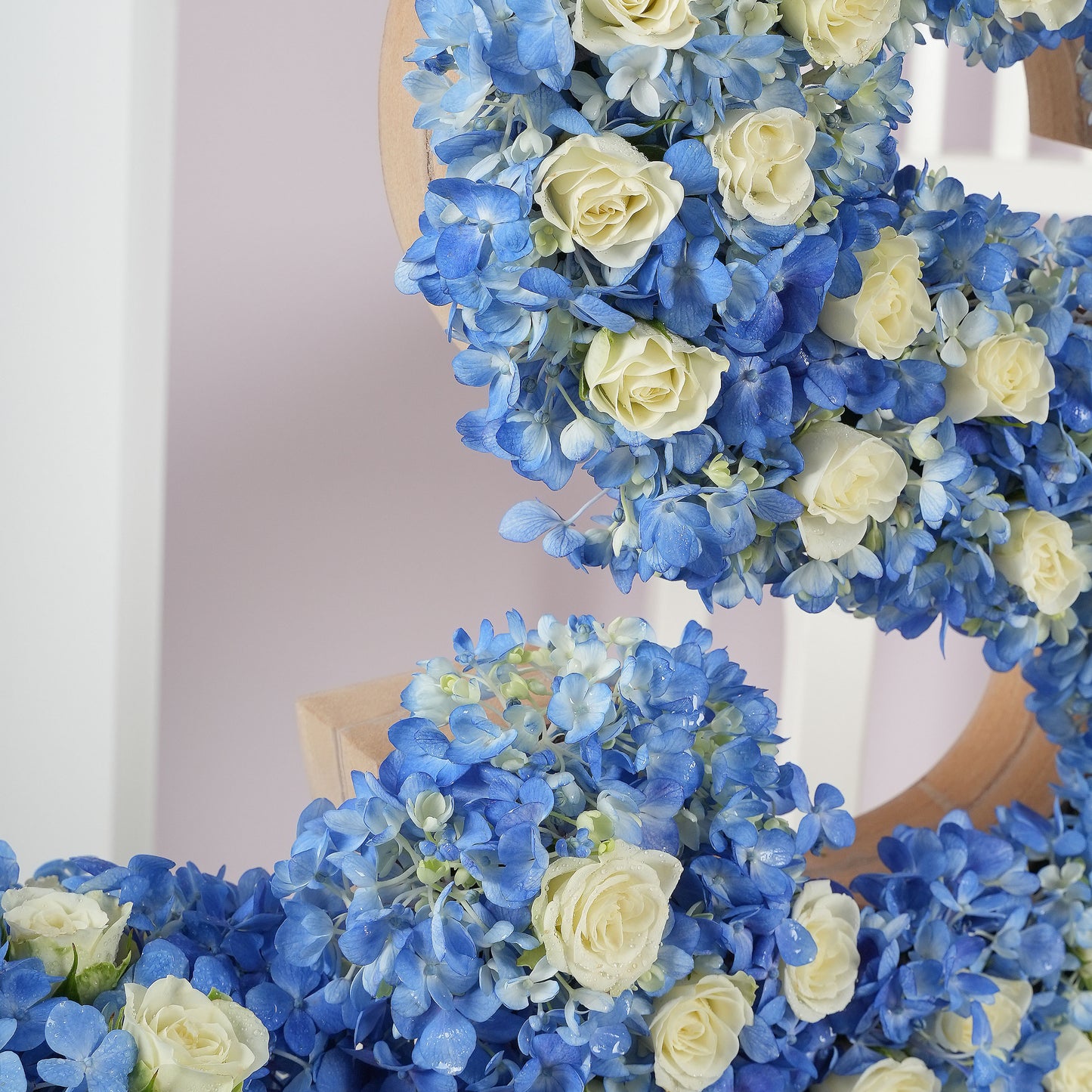 Deluxe Letter Flowers