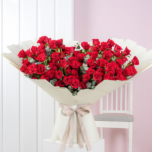 100 roses rouges