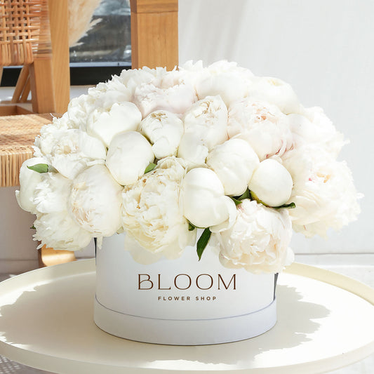 White Peonies Hatbox