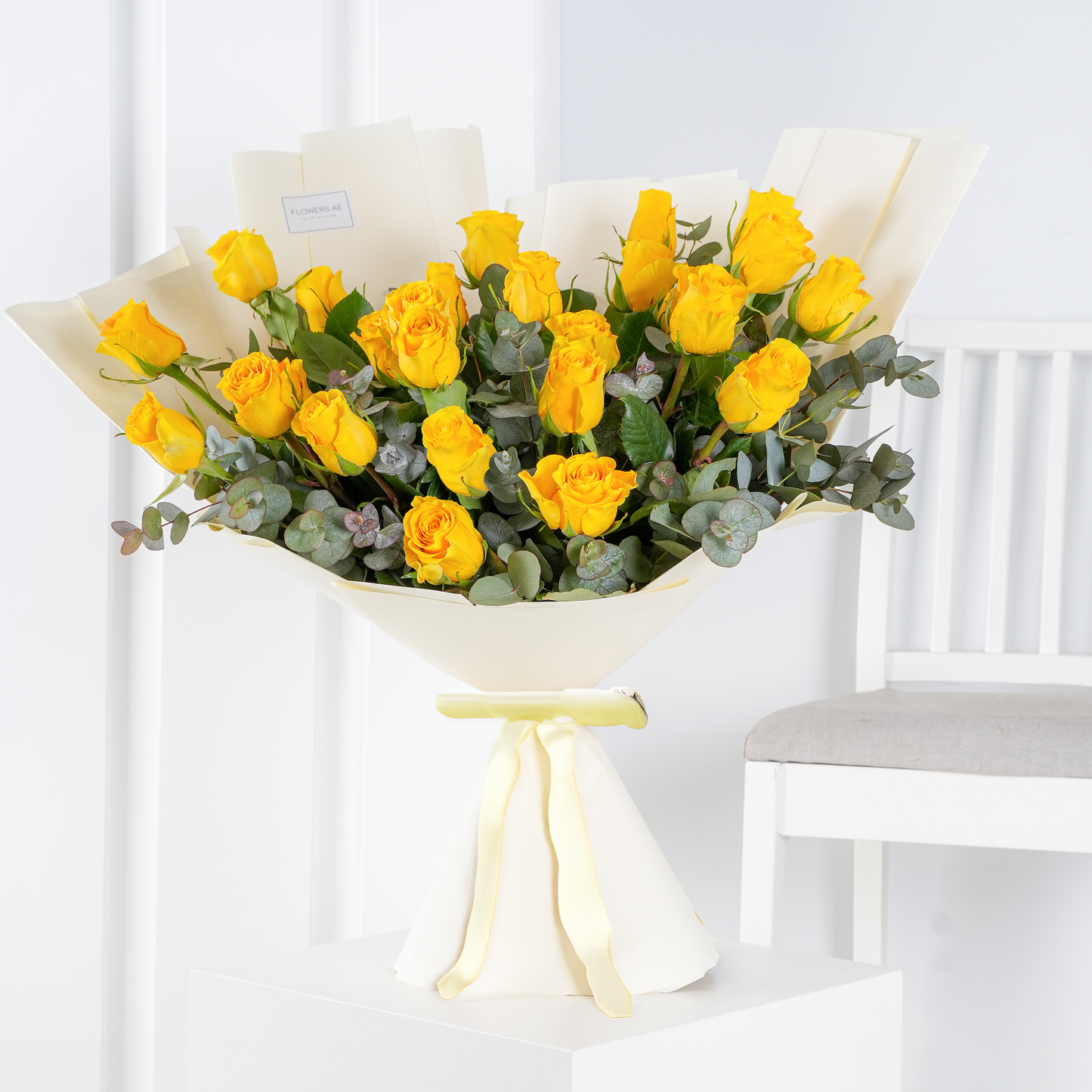 25 Yellow Roses