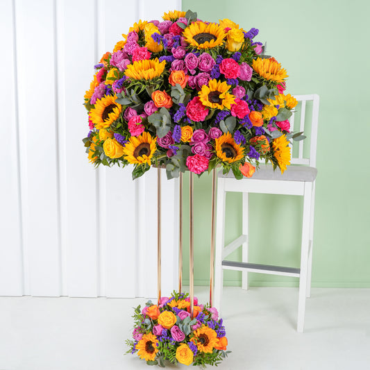Vibrant Stand